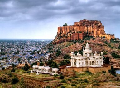 Delhi – Mandawa – Bikaner – Jaisalmer – Jodhpur – Mount Abu – Udaipur – Ranthambore – Jaipur Package